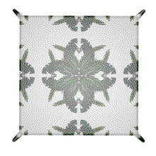 Load image into Gallery viewer, Stephen's Palms Leather Vide-Poche