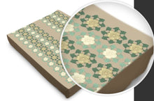 Load image into Gallery viewer, Dog Bed Medlar Cream and Gold