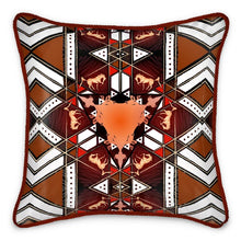 Charger l&#39;image dans la galerie, Horse Country Dawn Silk Throw Cushion