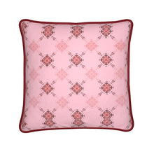 Laden Sie das Bild in den Galerie-Viewer, Garda Gothic Silk Throw Cushion