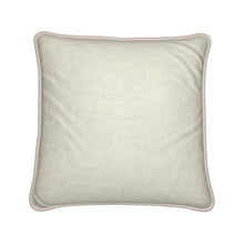 Laden Sie das Bild in den Galerie-Viewer, Meddlar Bronze Silk Throw Cushion